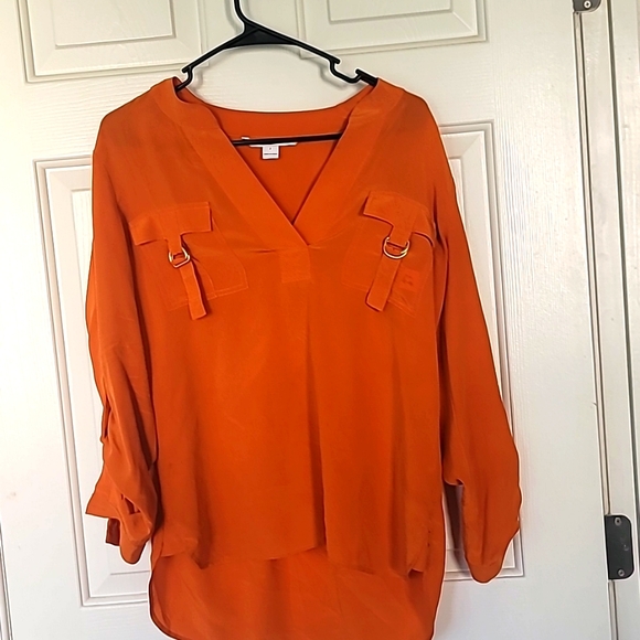 Sz 2 100% silk DVF blouse - Picture 1 of 7